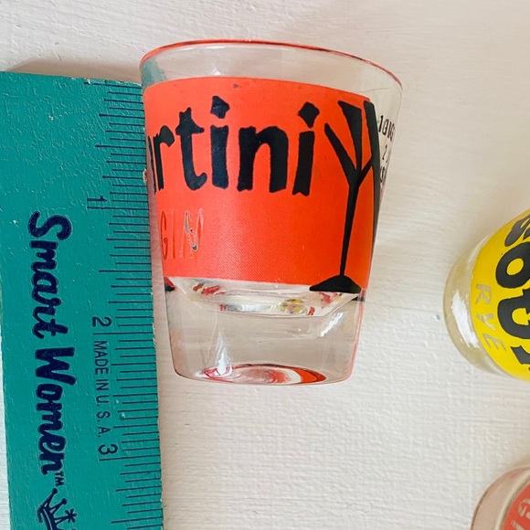 3 Vintage Martini 🍸& 🥃 Whiskey Sour Shot Glasses - Picture 13 of 16
